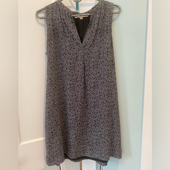 LOFT dress with optional tie - Picture 1 of 6